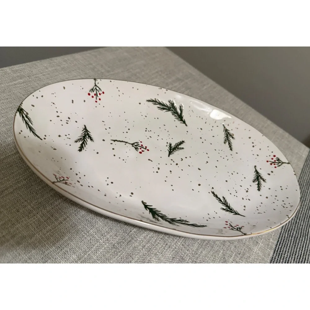 ❄️ Potter's Studio Oval Ceramic Platter PINE BRANCH BOUGH AND HOLLY BERRY 12”